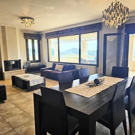 Theadora העיירה סקיאתוס