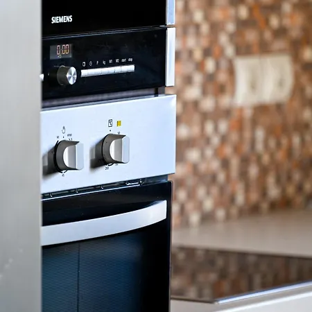 Theadora Скиатос